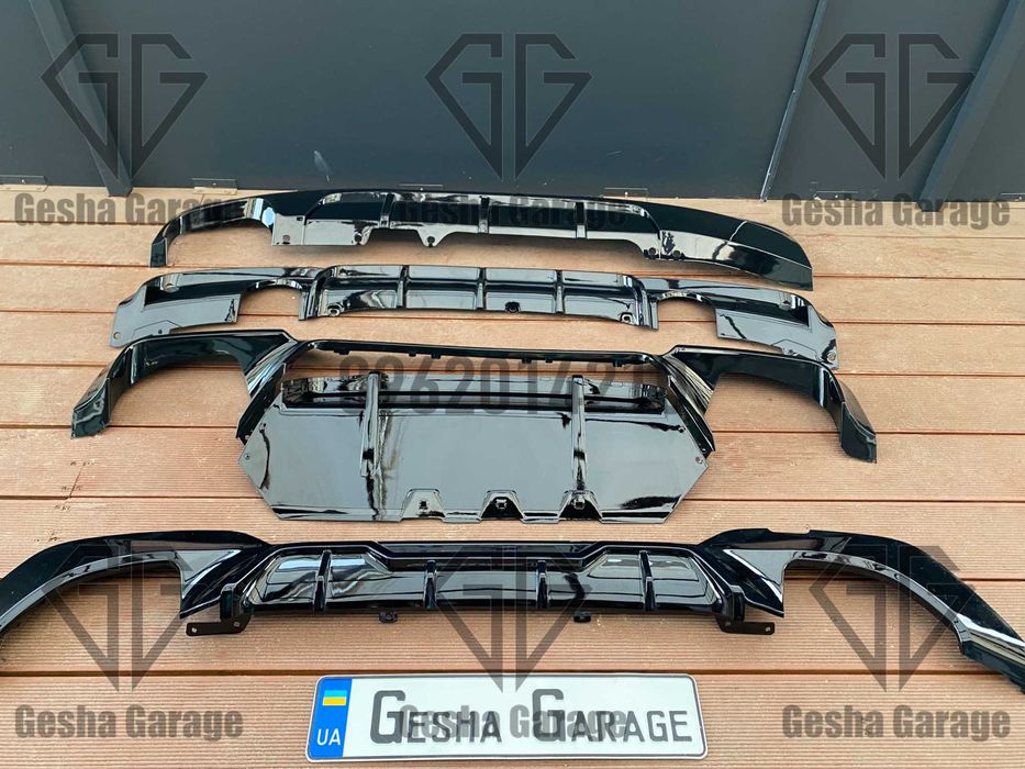 Диффузор заднего бампера спойлер BMW БМВ f90g11g12g01g02f30G20f32f33