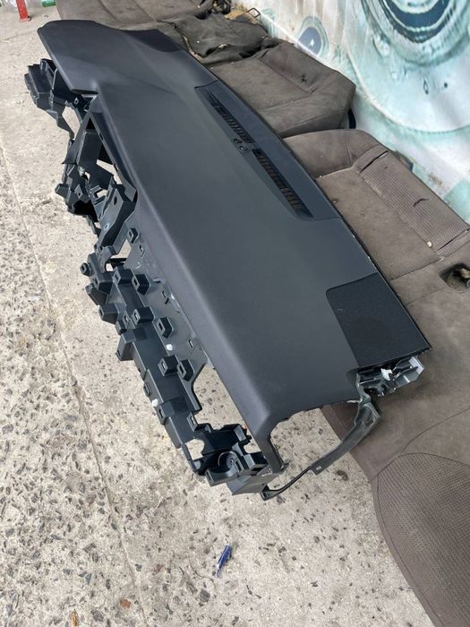 Торпеда консоль Toyota Camry 80 2025-2026