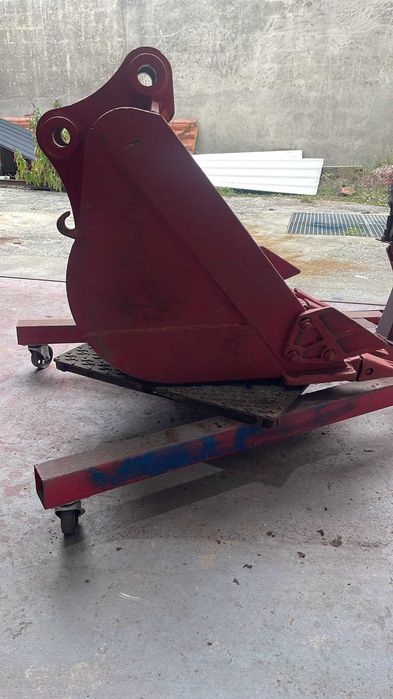 Baldes de Escavação para Giratória