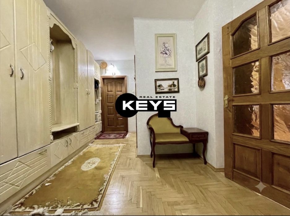 Apartment in Kyiv, Chervonyy Khutir, Rembaza - More
