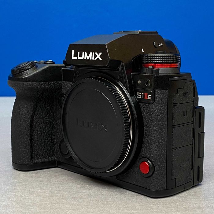 Panasonic Lumix S1 IIE (Corpo) - 24.2MP | 3 ANOS DE GARANTIA