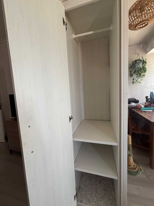Roupeiro branco Ikea