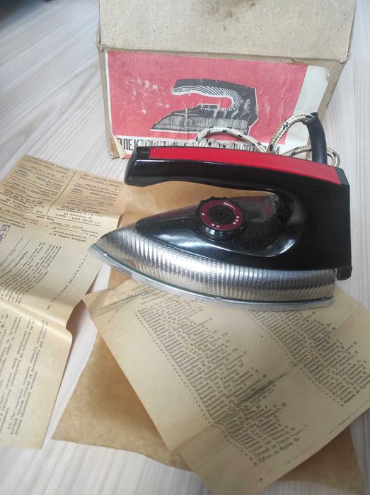 Праска/утюг радянський УТ1000-1.2,220