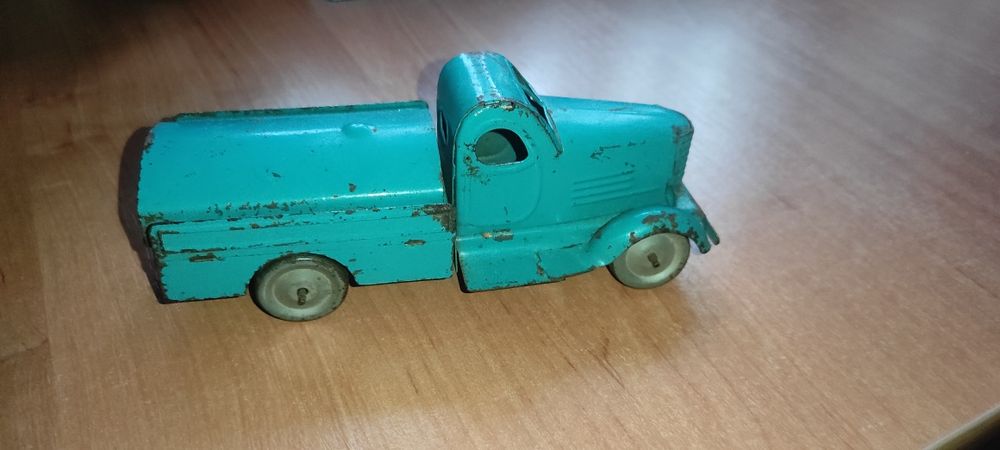 Раритетная машинка бензовоз зис 150
