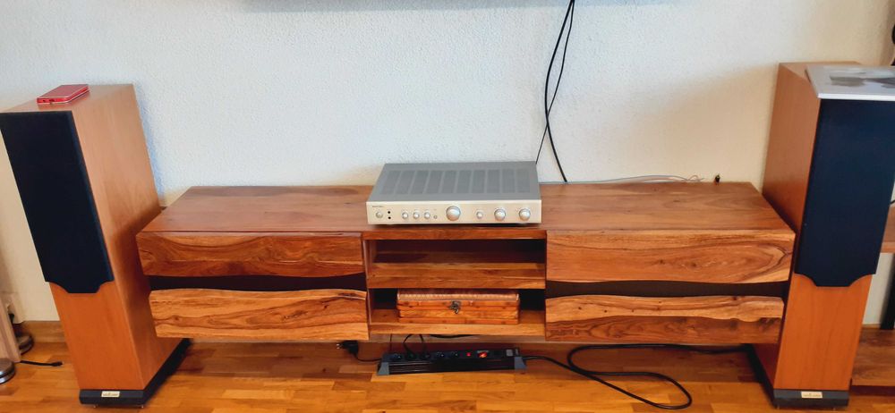 ROTEL A10 - Wzmacniacz stereo, jak nowy - Olsztyn.