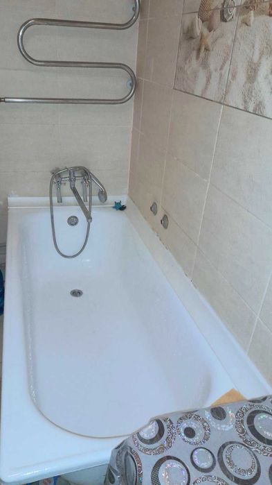 2-х кім квартира студія в центрі Ізюма подобово