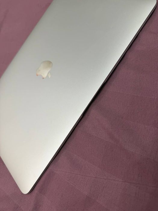 MacBook Air M1 13 8/512gb