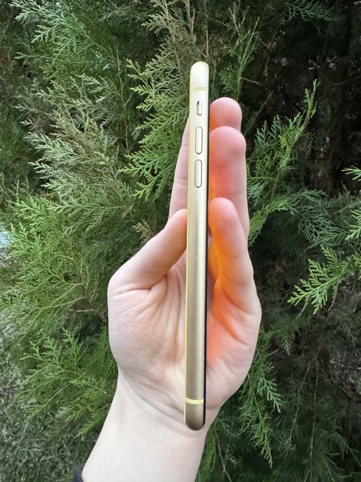 Iphone Xr 128Gb yellow жовтий чорний айфон 11