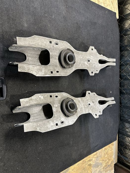 Ходовая часть , рычаг,подрамник ford escape mk4 hybrid 2019-2025