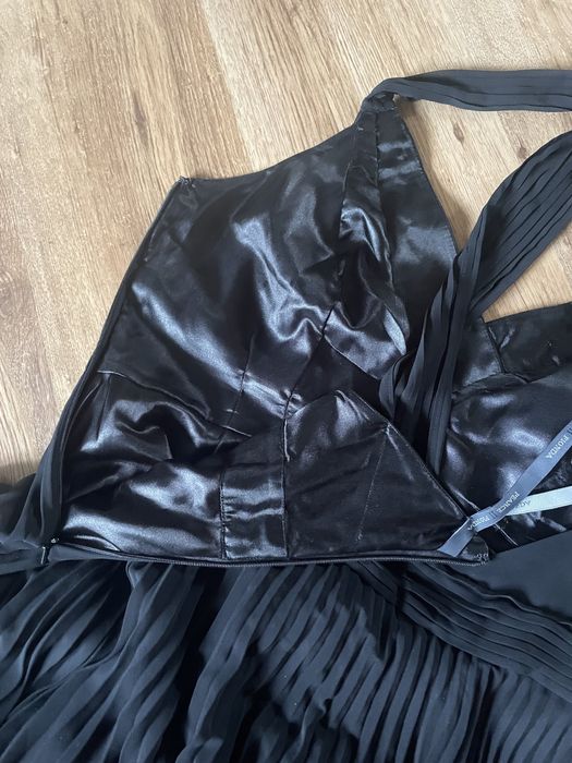 Piękną suknia wieczorowa