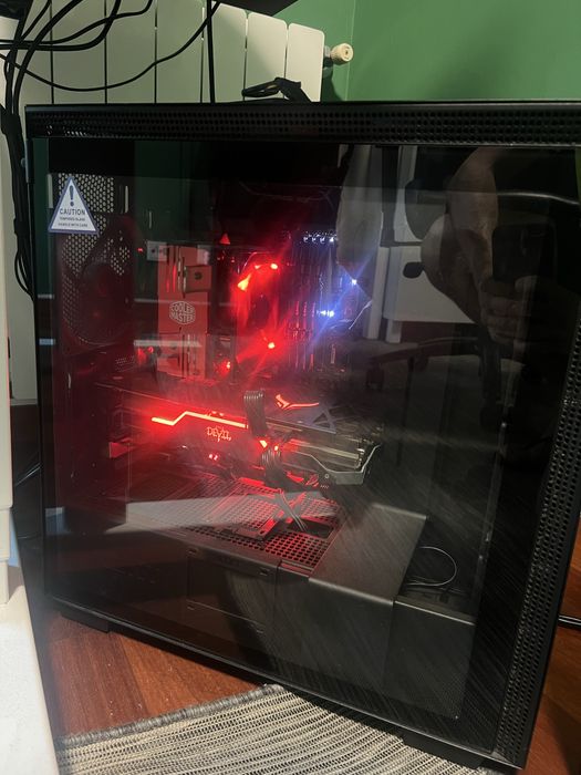 PC Gaming - i7 7700k + RX 5700 XT + 32gb + 2x Nvme