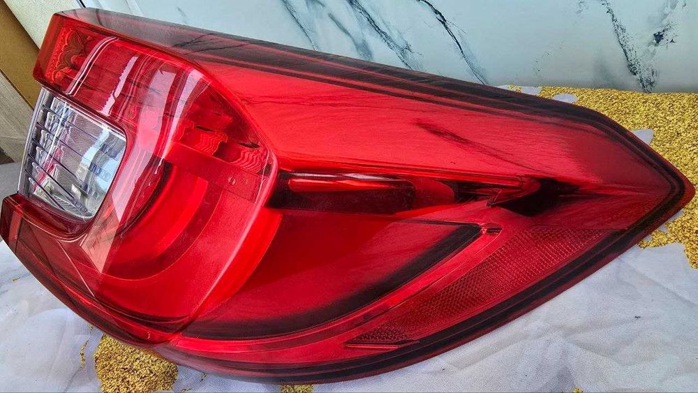 Ліхтар фонарь задня фара Honda Accord 10 2018-2022 комплект 4 шт з накладками