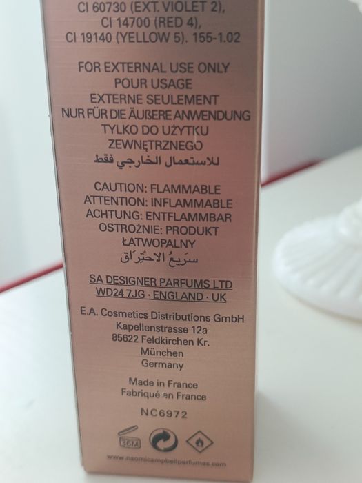 Naomi Campbell Eau De Parfum Natural Spray Vaporisateur 30ml