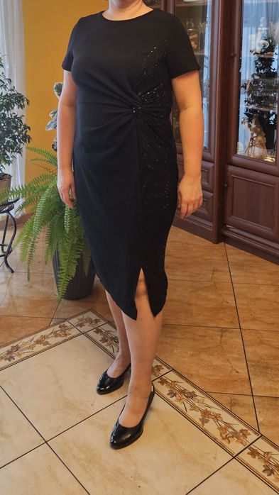 Sukienka czarna 3 xl