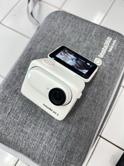 Insta360 GO3 128GB + Acessórios