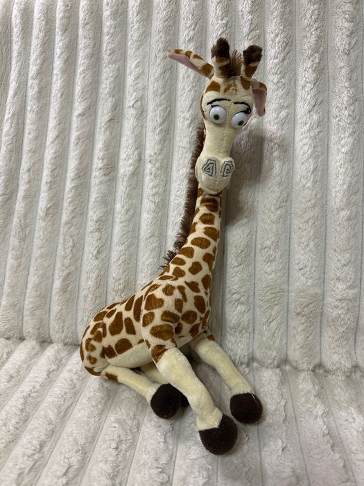 Мʼяка іграшка з популярного мультфільму Мадагаскар