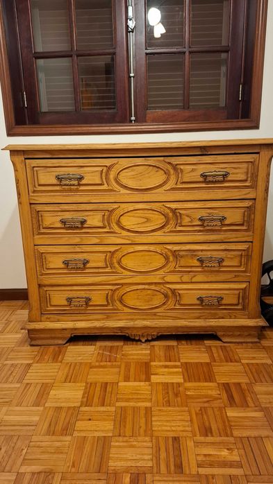 Quarto completo em bom estado para venda