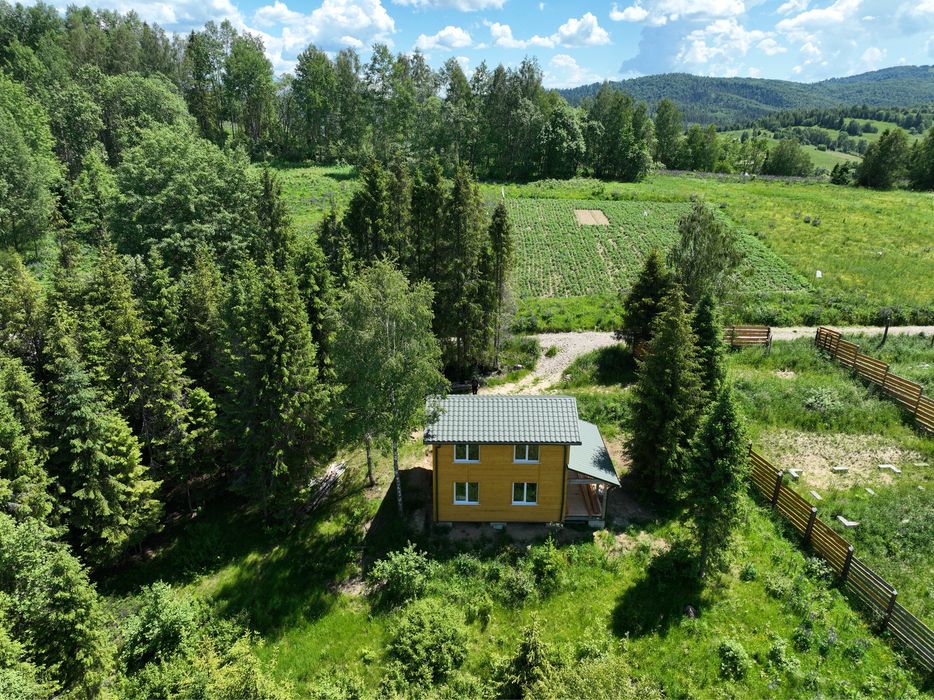 Продаж будинку з брусу 90 кв.м у Карпатах