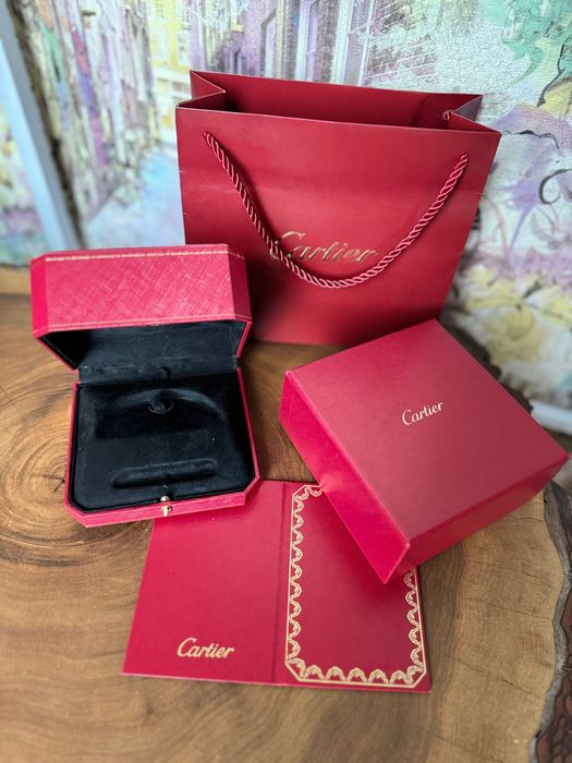 Упакування Cartier