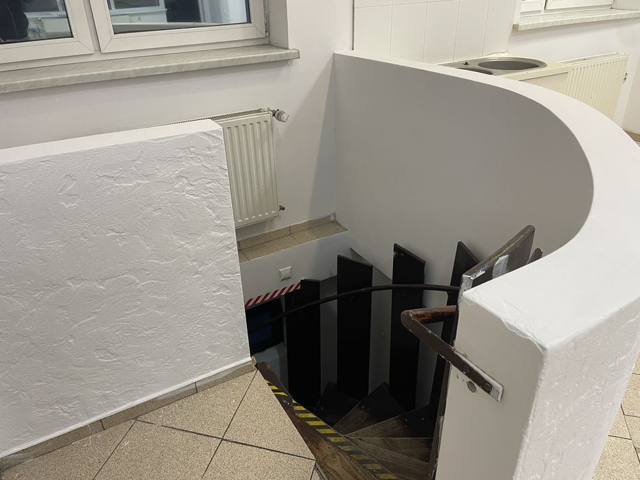 Wynajem. Lokal Usługowo - Handlowy. KLIMATYZOWANY. Centrum Złotowa.