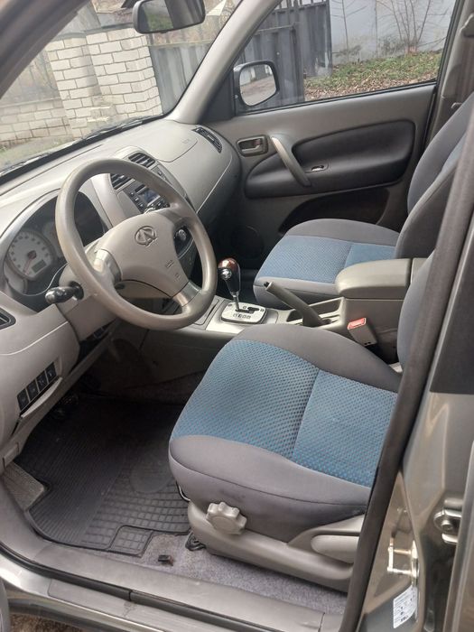 Продам автомобіль черрі тіго 2008р коробка автомат