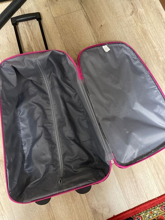 Валіза маленька для літака