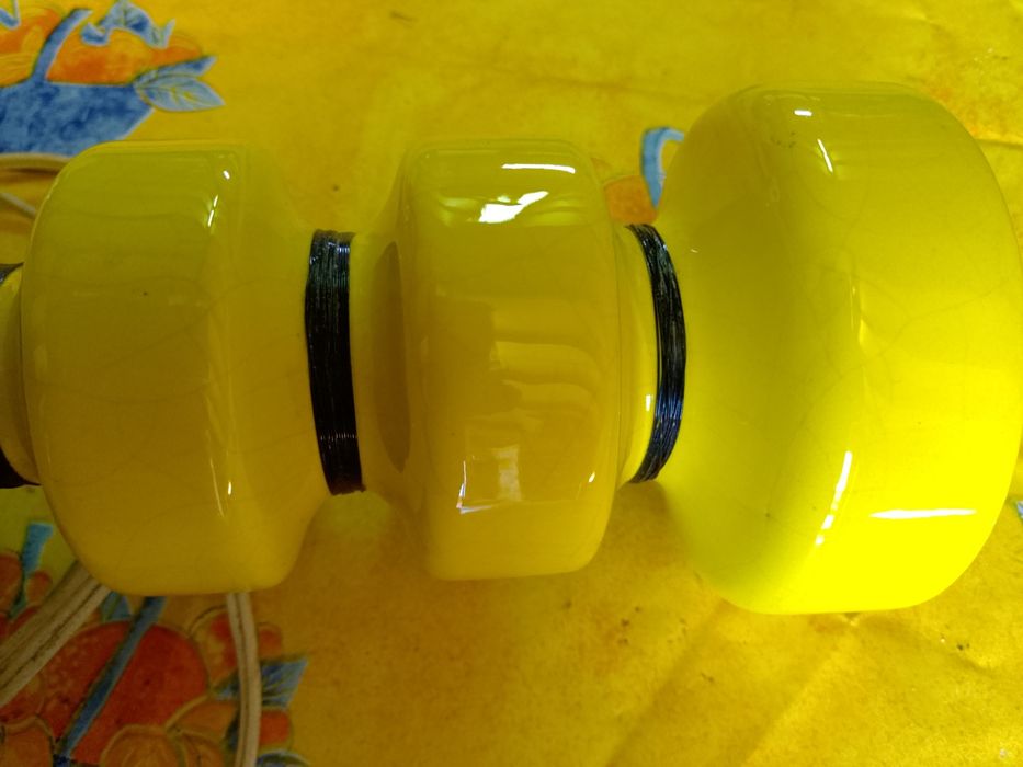 Candeeiro de mesa em loiça antigo