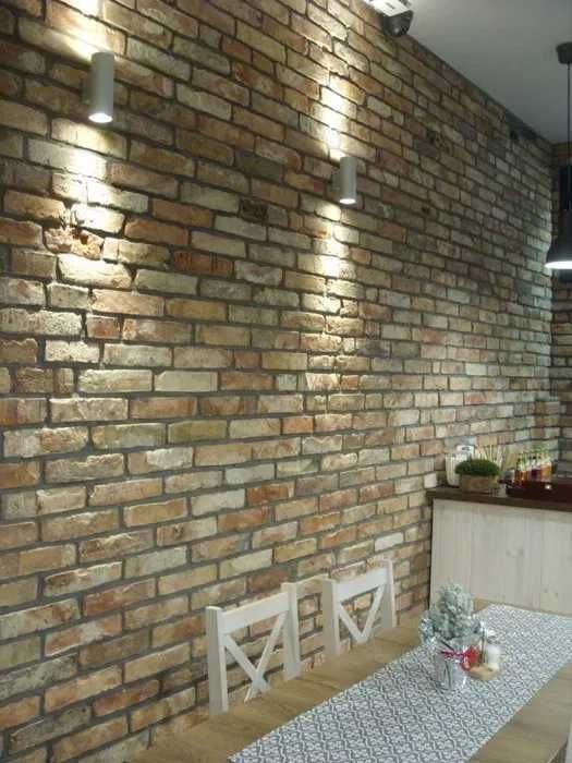 Ceglana ściana, beżowe płytki z lica cegły Loft-Styl Łódź