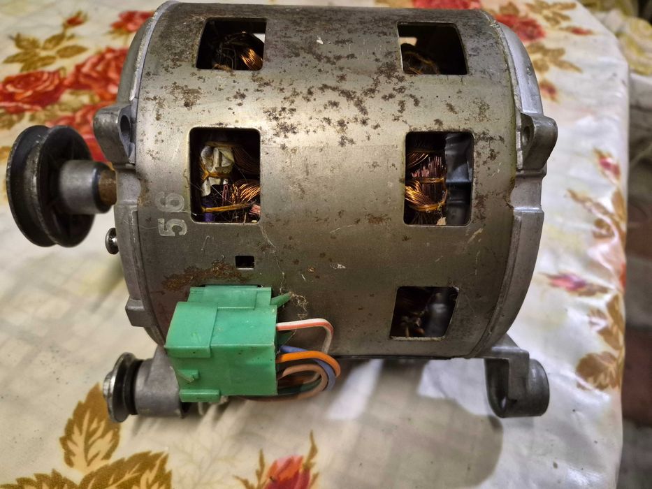 Запчастини Мотор від пралки ARDO