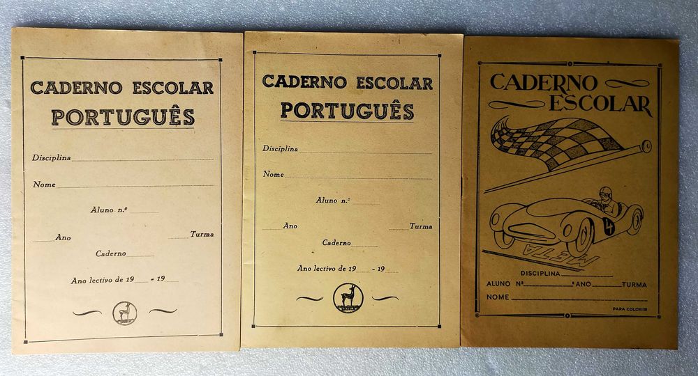 Cadernos escolares muito antigos
