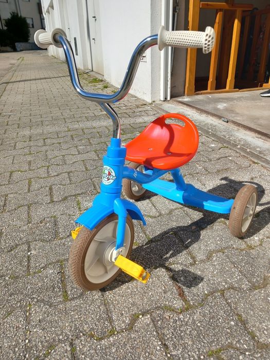 Triciclo Italtrike ajustável