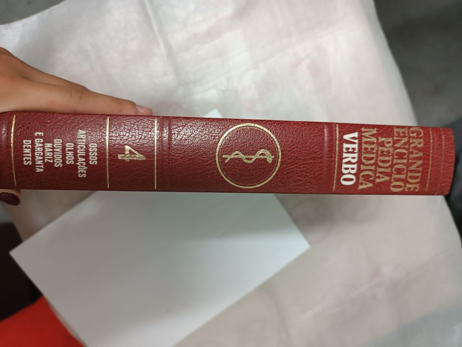 Grande enciclopédia médica verbo