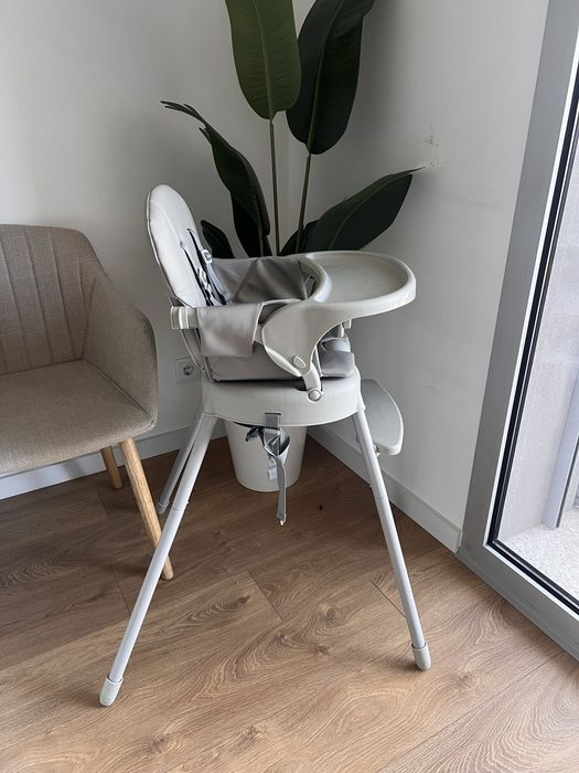 Cadeira de alimentaçao do bebe