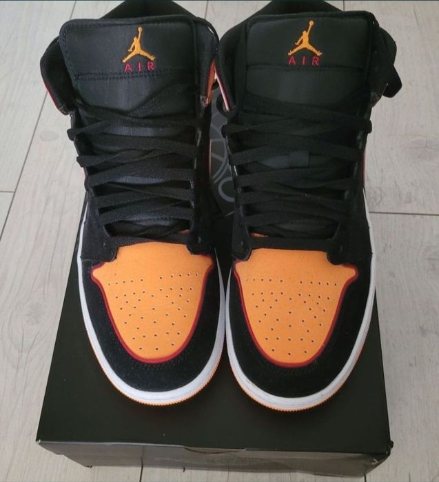 Nowe buty męskie Nike Air Jordan 1 Mid SE V2 r.44
