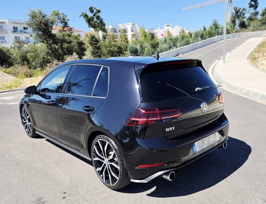 Volkswagen Golf 7.5 Gti 2.0 TSI — photo 4