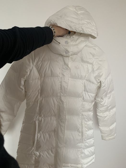 Adidas пуховик