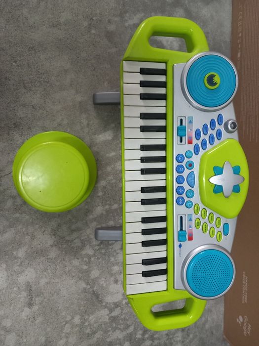 Piano para criança