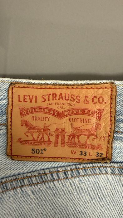 Джинси Levis 501