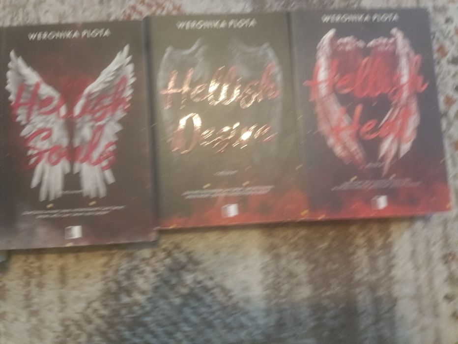 6 tomów. Seria Hellish