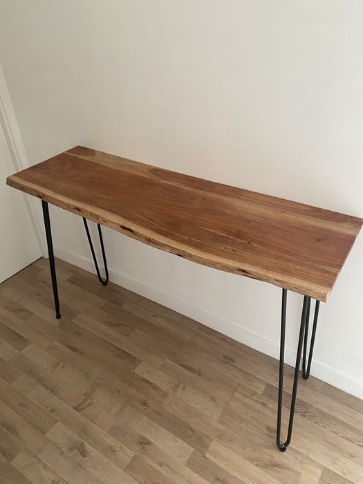 Consola de madeira maciça nova