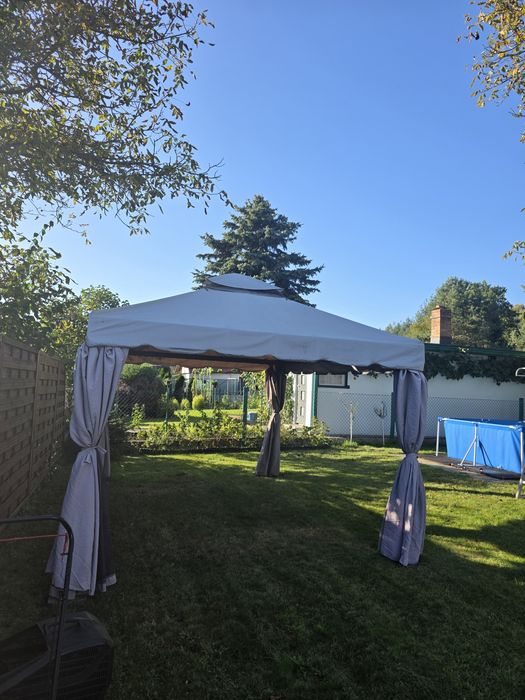 Pawilon ogrodowy w dachem z grubej plandeki 3m x 4m