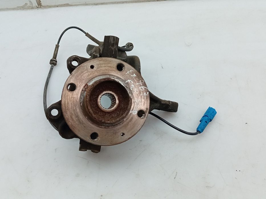 Manga de eixo frente esquerda PEUGEOT 208