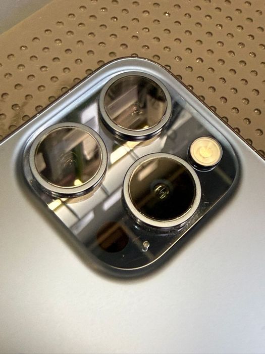 Iphone 15 pro 128gb 88% baterii