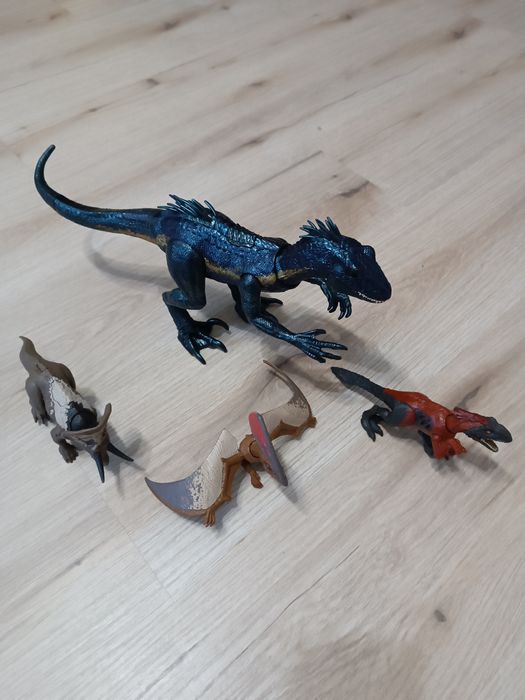Zestaw dynozaury