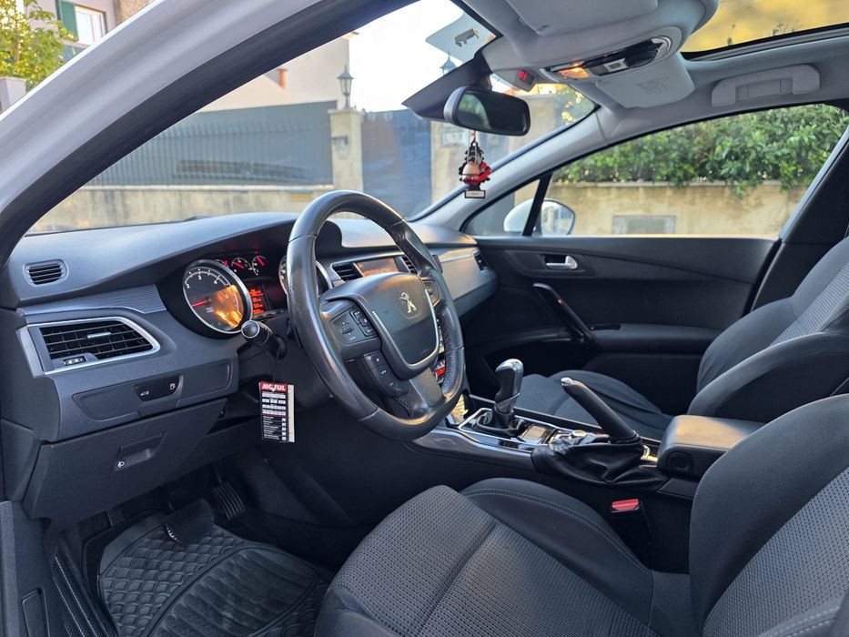 Peugeot 508 SW 1.6 e-HDI Allure Full Extras Caixa Automática Tecto Panorâmico RESERVADA