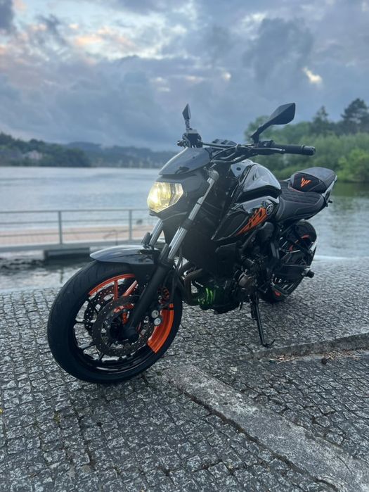 Yamaha MT-07 impecável