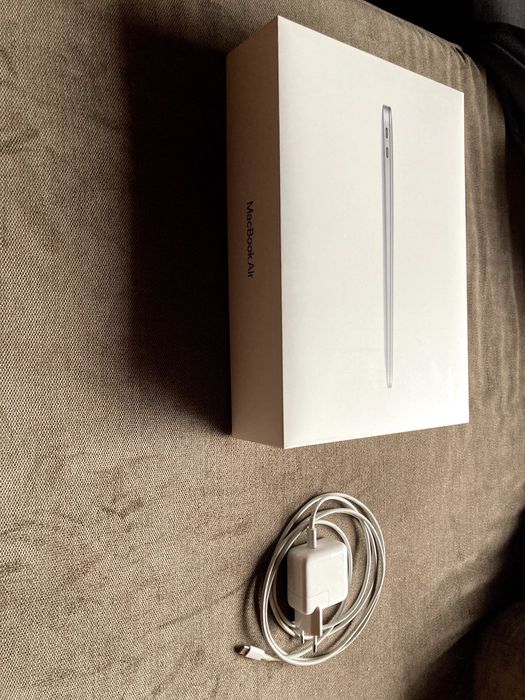 MacBook Air M1 16/256GB Space Gray Idealny!