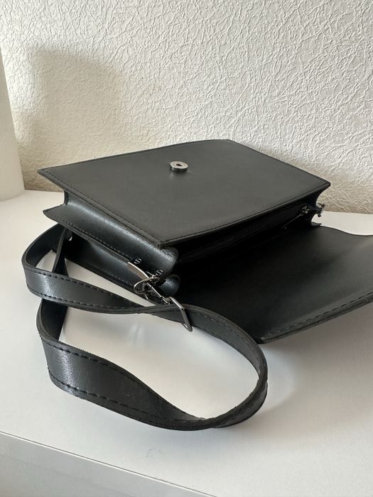 Сумка чорна з еко шкіри