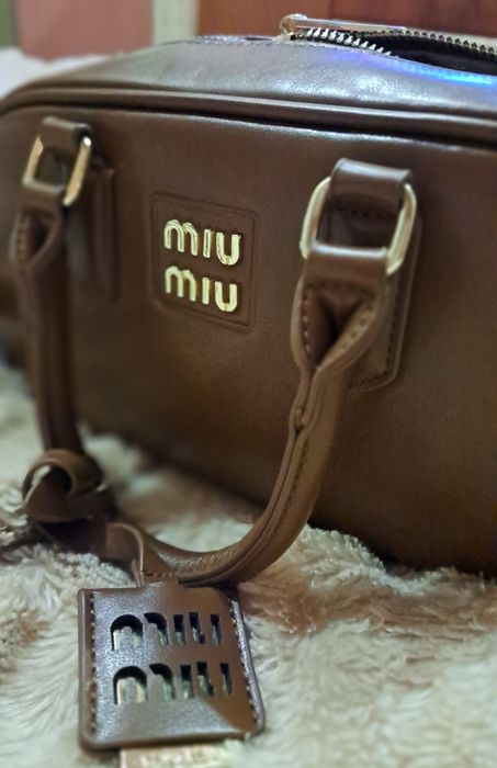 Сумочка в шоколадному кольорі