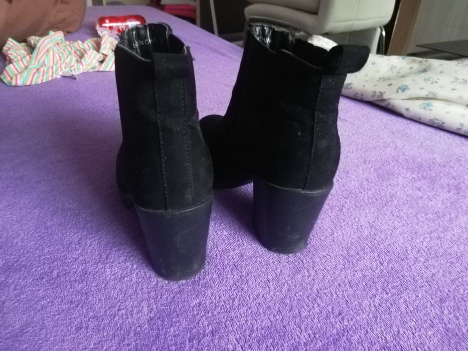 Sprzedam czarne buty sztyblety obcas jesienne Cropp 37 polecam